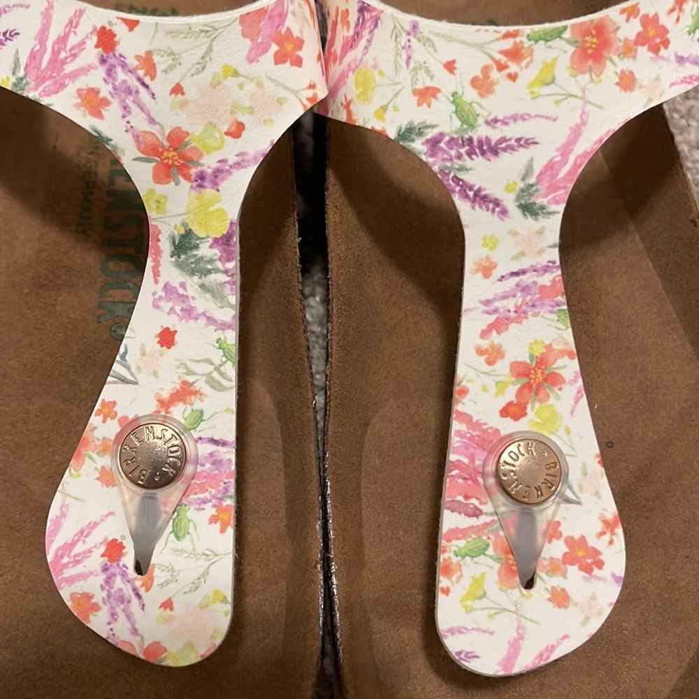New BIRKENSTOCK WOMEN’S GIZEH VEGAN BIRKO-FLOR SANDAL WHITE 39 - Picture 10 of 11